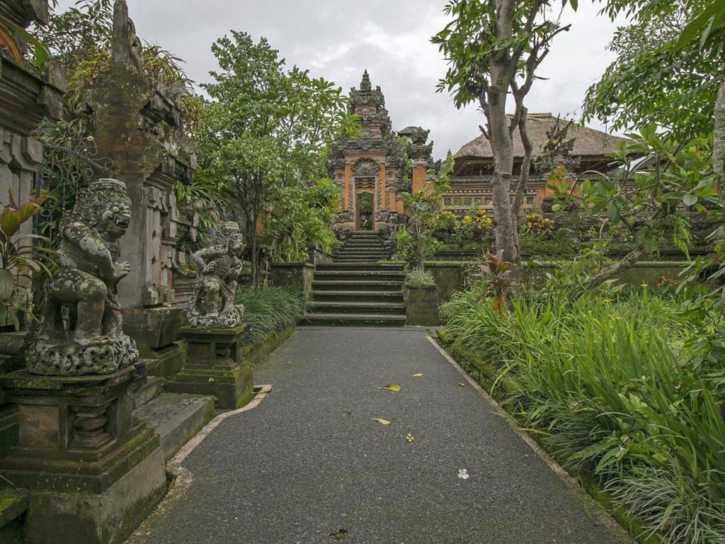 Puri Saraswati Dijiwa Ubud Экстерьер фото